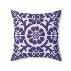 Blossoms and Leaves Pattern in Purple. Square Pillow, 74156-5f