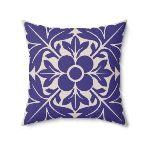 Petals & Leaves Pattern In Purple. Square Pillow, 74156-6f